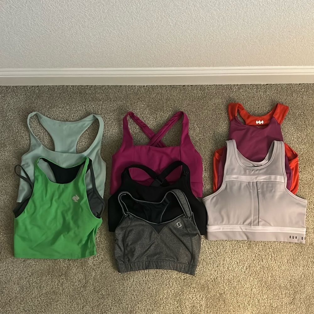 7 Sports Bras/Crops